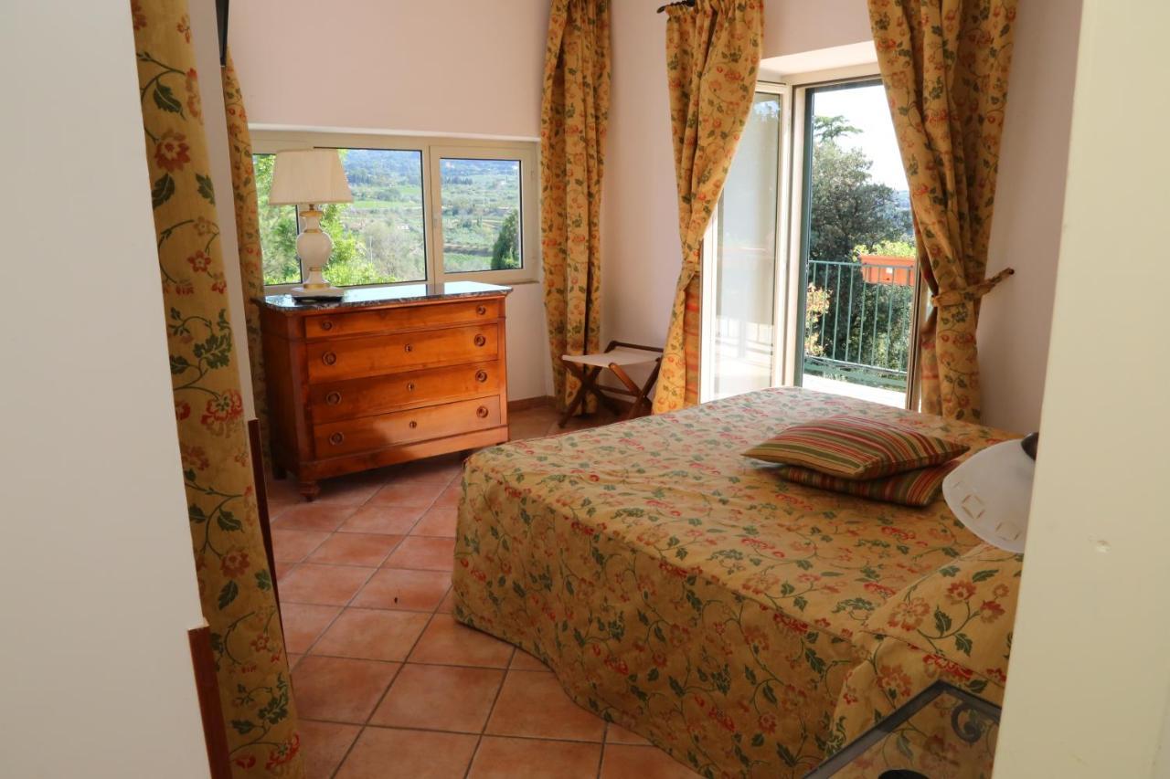 Tenuta Di Pietra Porzia Monte Porzio Catone Exterior foto